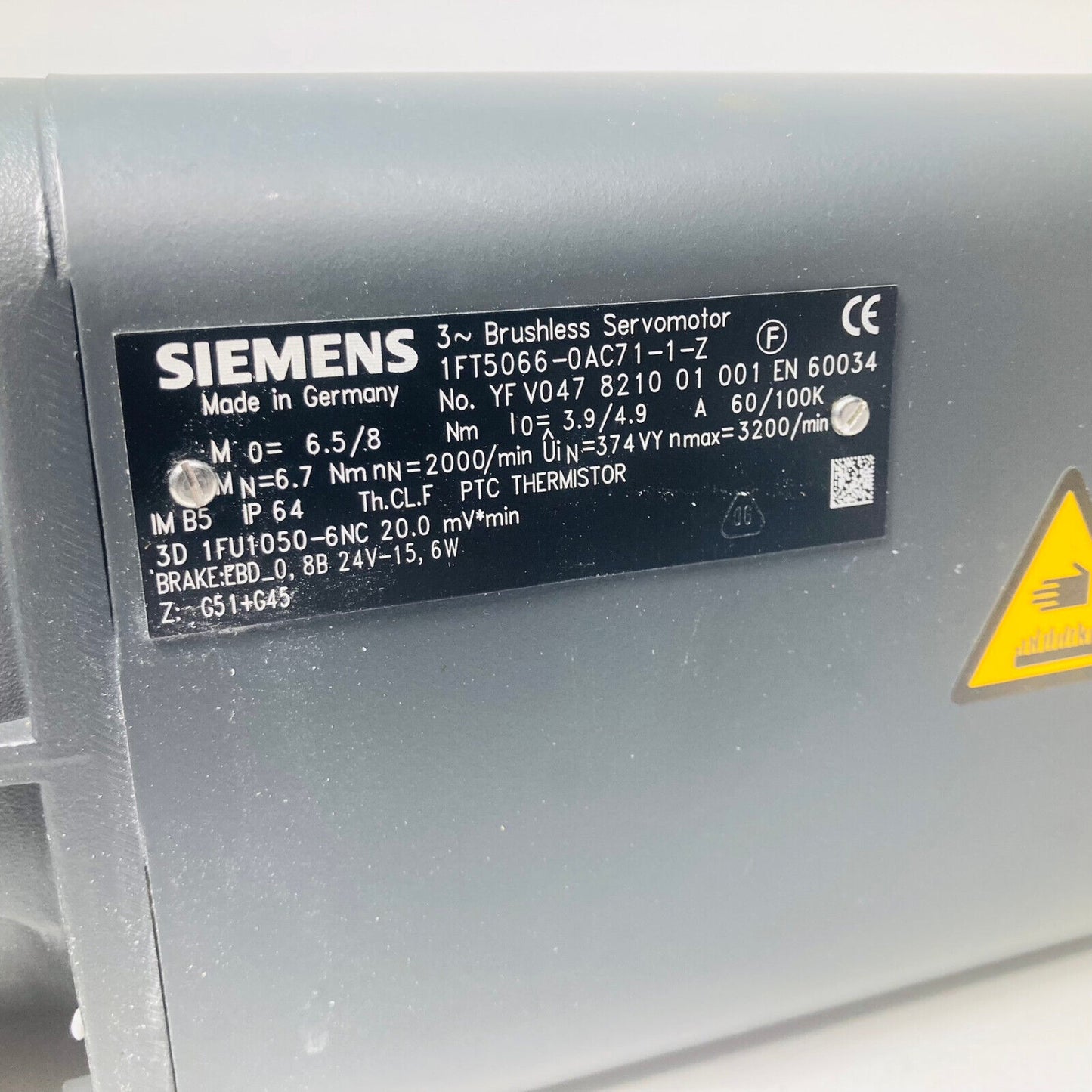 Siemens 1FT5066-0AC71-1-Z SimoDrive Servo Magnet Motor