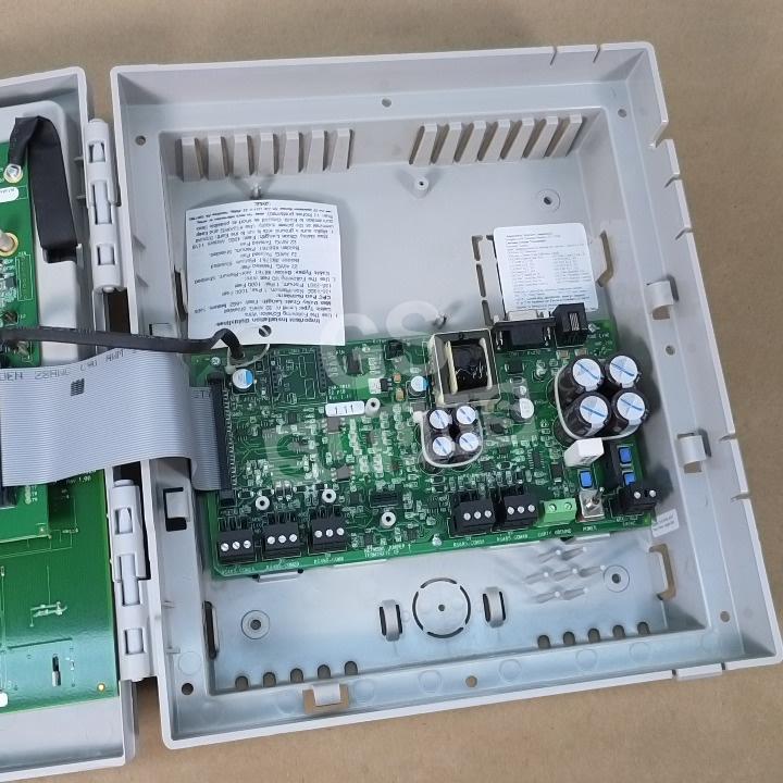 EMERSON 845-1300 / RX-300 With Display, E2