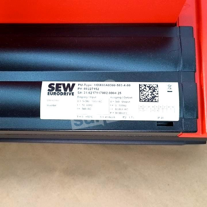 SEW MDX60A0300-503-4-00 + MC07B0300-503-4-00/FSC11B/DFE33B / 08227152 /...
