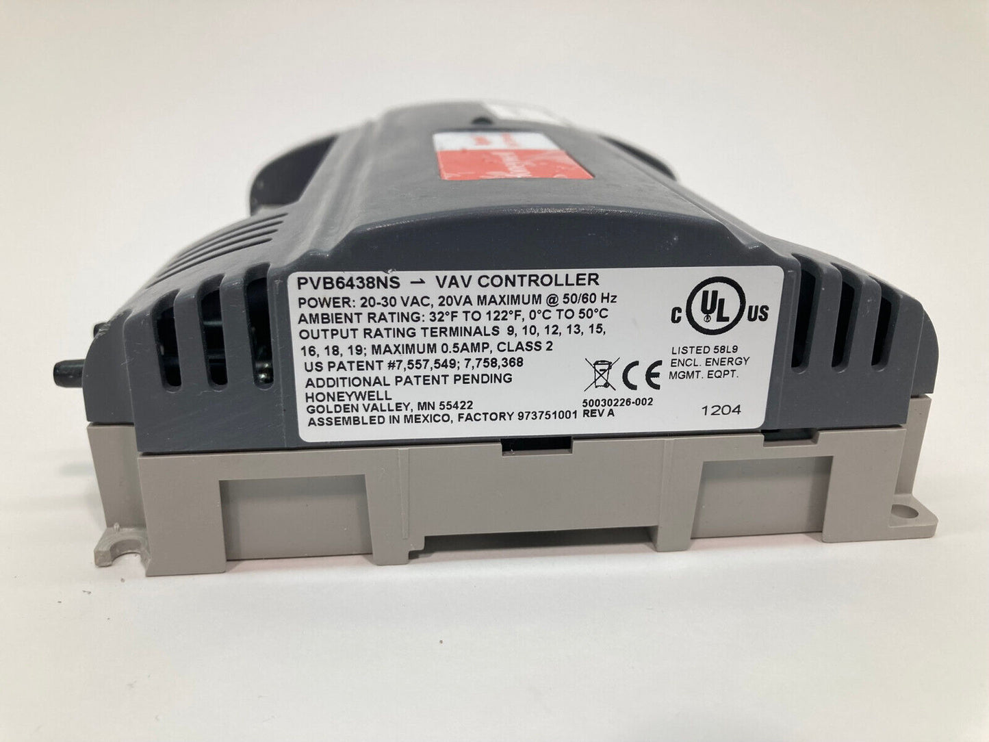 Honeywell Spyder PVB6438NS VAV CONTROLLER 20-30 VAC