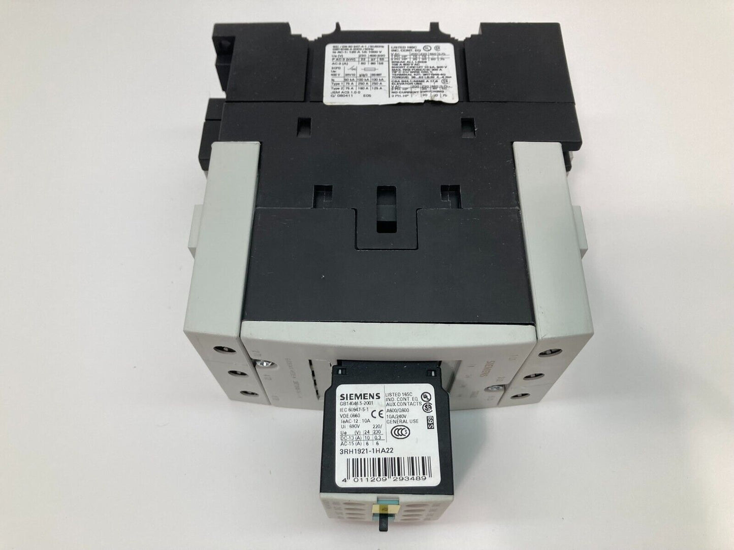 SIEMENS 3RT1045-1A 105A CONTACTOR with 3RH1921-1HA22
