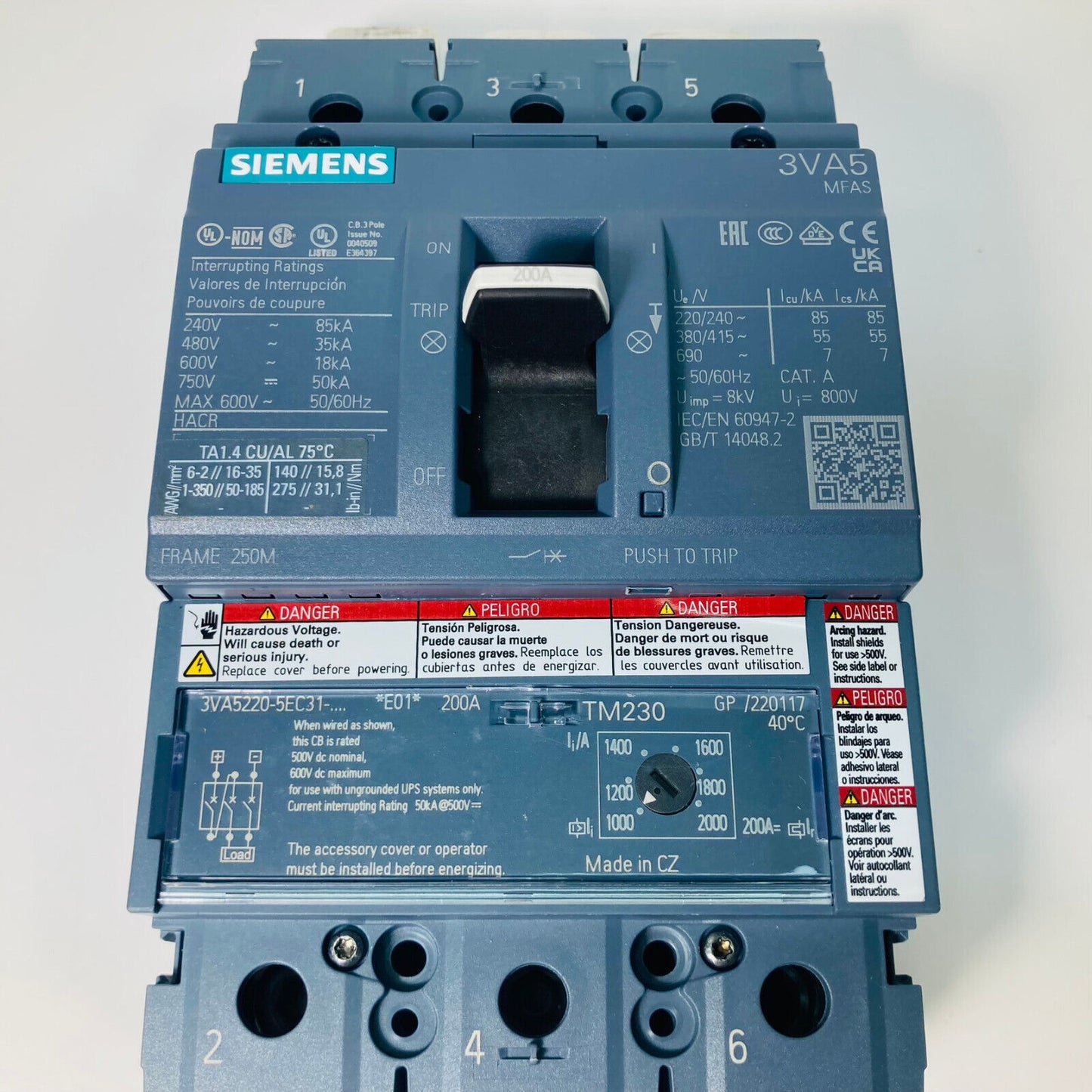 New SIEMENS 3VA5220-5EC31-0AA0 3 Pole 200 Amp 3VA5 Circuit Breaker