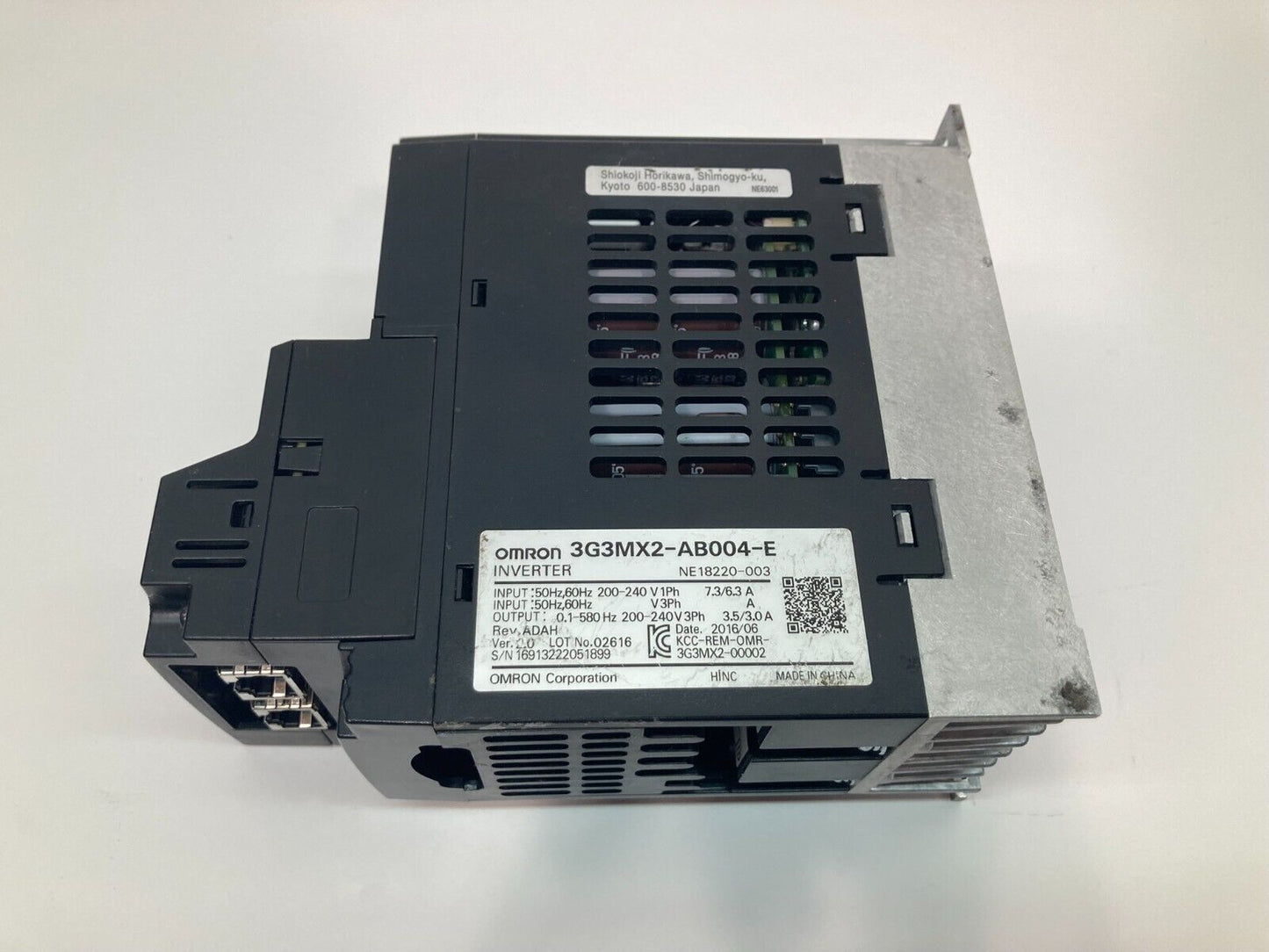 Omron 3G3MX2-AB004-E Inverter