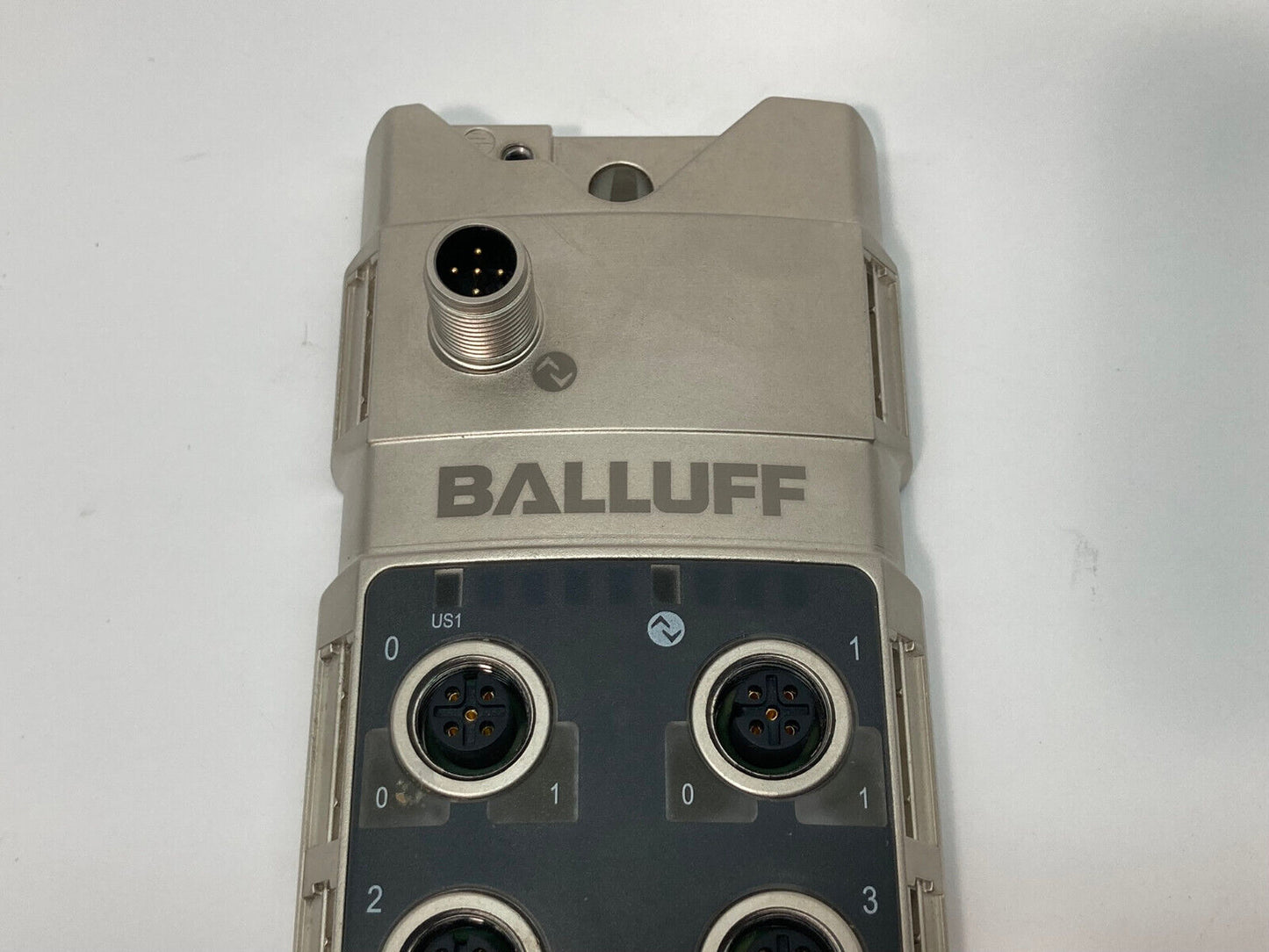 Balluff BNI0032 / BNI IOL-104-000-Z012 , 8-Port I/O Link