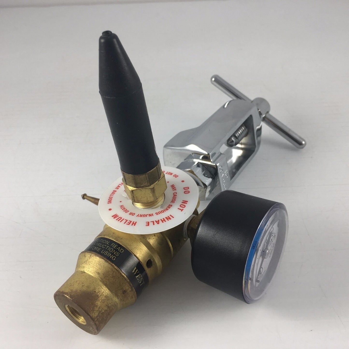 Compressed Gas Regulator West Winds for Helium Balloons 4000 Max PSI