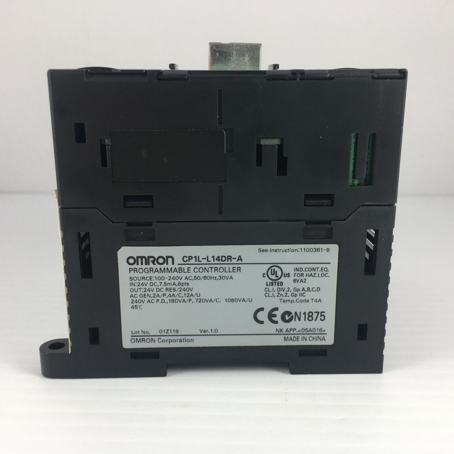 New Omron CP1L-L14DR-A Programmable Controller