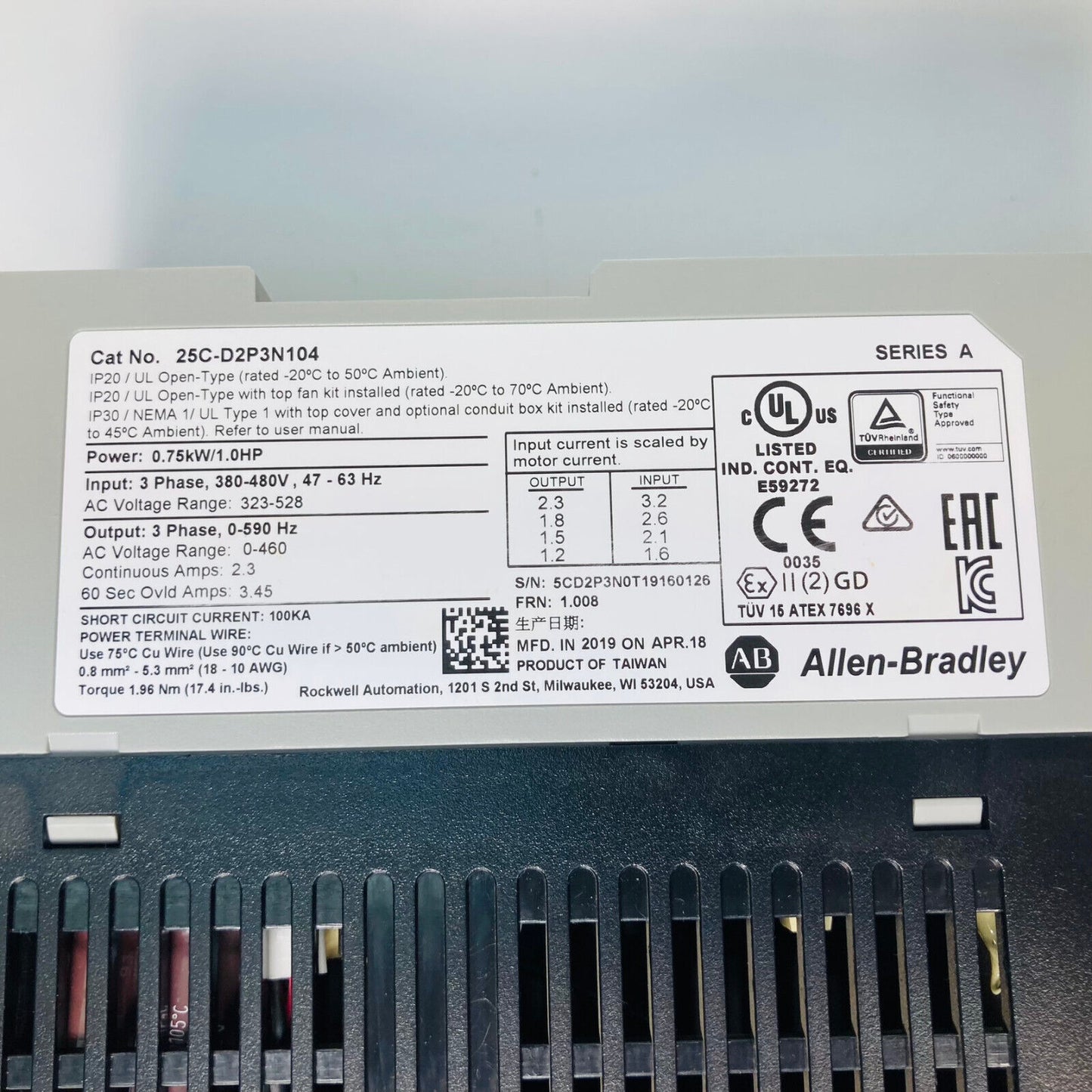 New Allen-Bradley 25C-D2P3N104 /A PowerFlex 527 0.75KW 1HP AC Drive